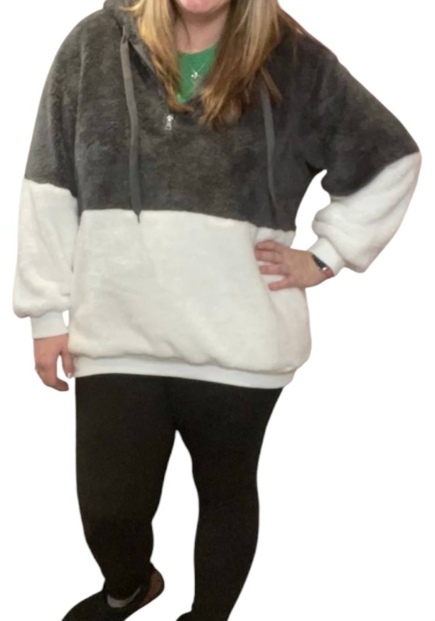 Толстовка Sherpa в цвете «уголь» Rogue Society Apparel, Charcoal
Толстовка Sherpa в цвете «уголь» Rogue Society Apparel, Charcoal