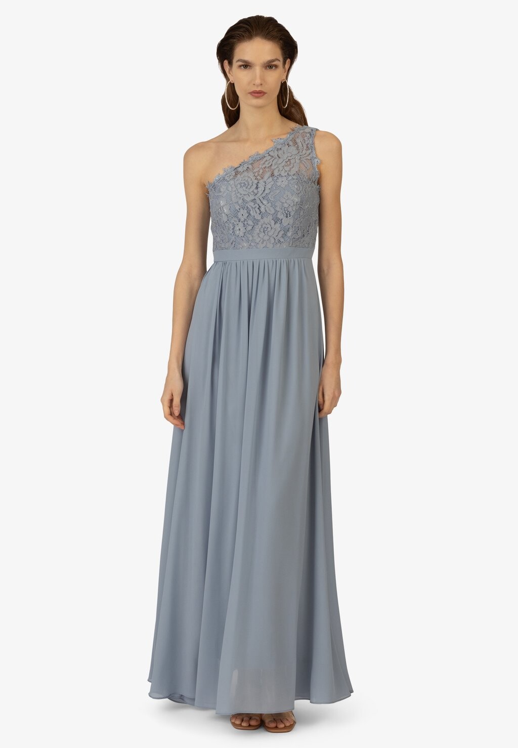 Бальное платье Kraimod, цвет dusty blue
Бальное платье Kraimod, цвет dusty blue