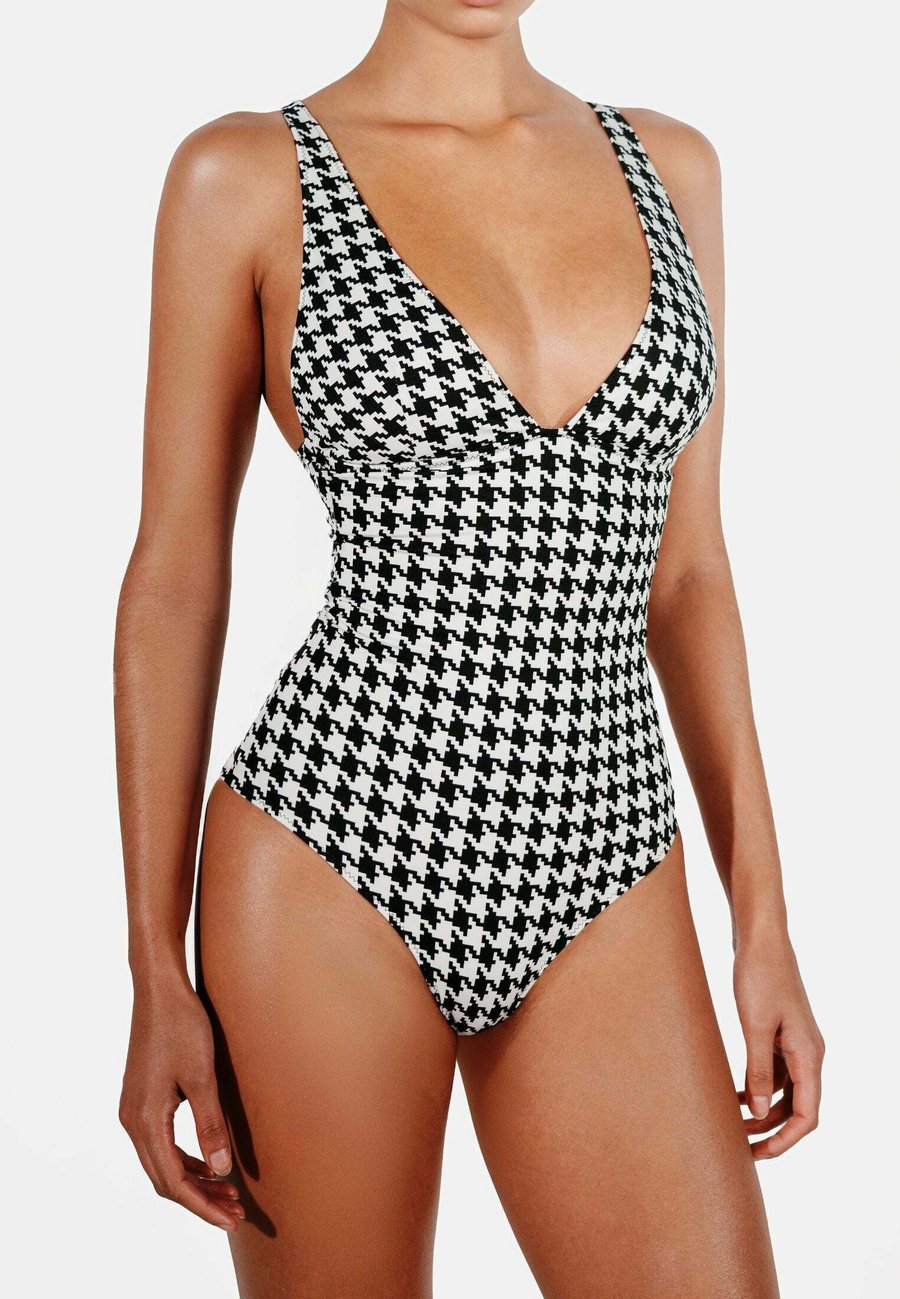 Купальник Perilla OXFORD, Off White/Off-White
Купальник Perilla OXFORD, Off White/Off-White