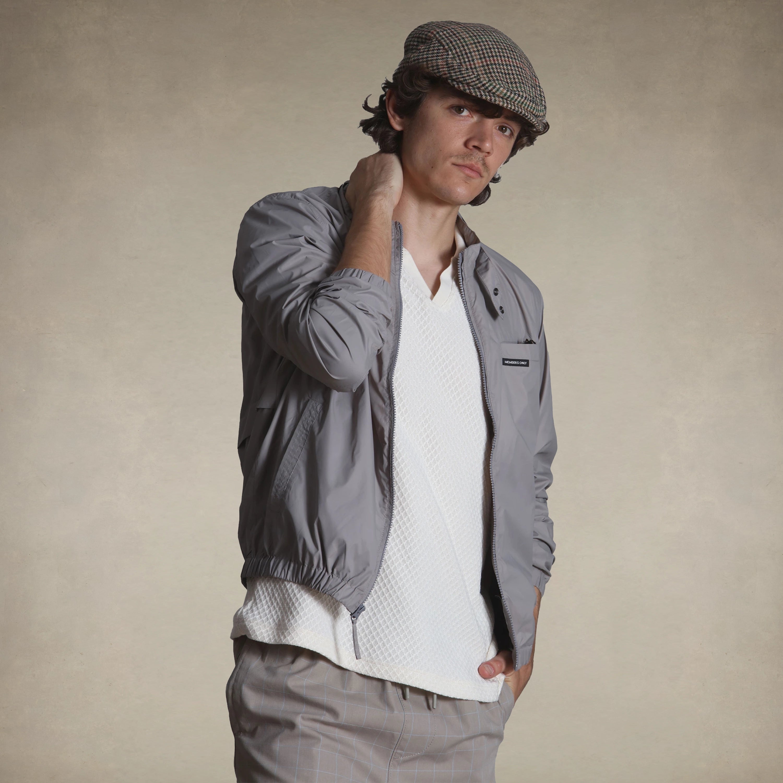 Мужская ветровка, компактная куртка Members Only, светло-серый
Мужская ветровка, компактная куртка Members Only, светло-серый