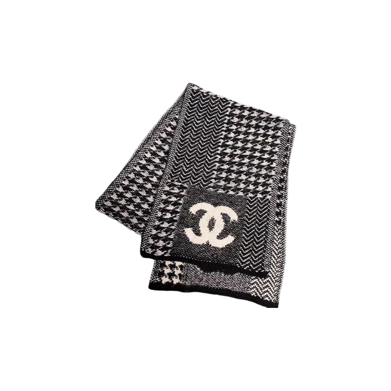 Вязаный шарф унисекс CHANEL, черный
Вязаный шарф унисекс CHANEL, черный