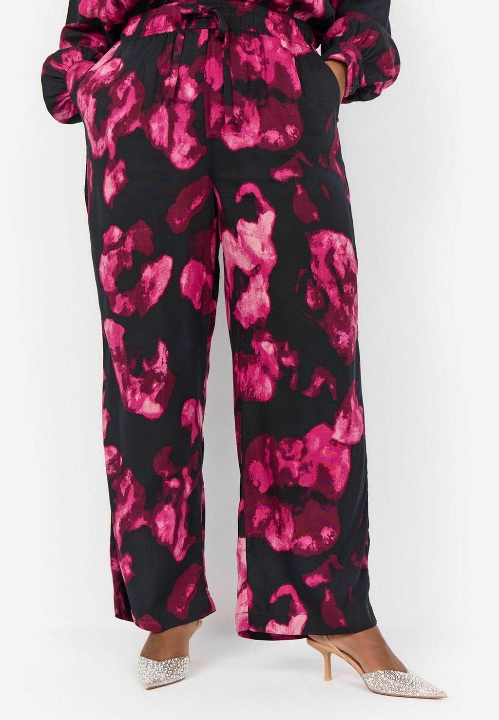 Спортивные брюки KEISIE Wasabi Concept, розовый 
Спортивные брюки KEISIE Wasabi Concept, розовый