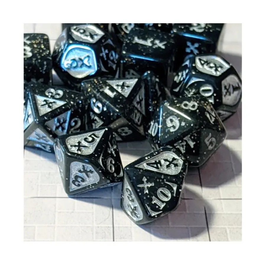 Piercing Damage — акрил, черный блеск с серебром (14), Damage Dice
Piercing Damage — акрил, черный блеск с серебром (14), Damage Dice