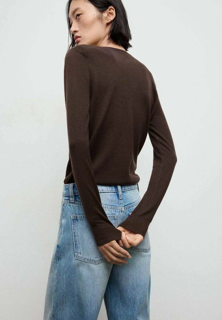 Джемпер Mango Jumper, Brown
Джемпер Mango Jumper, Brown