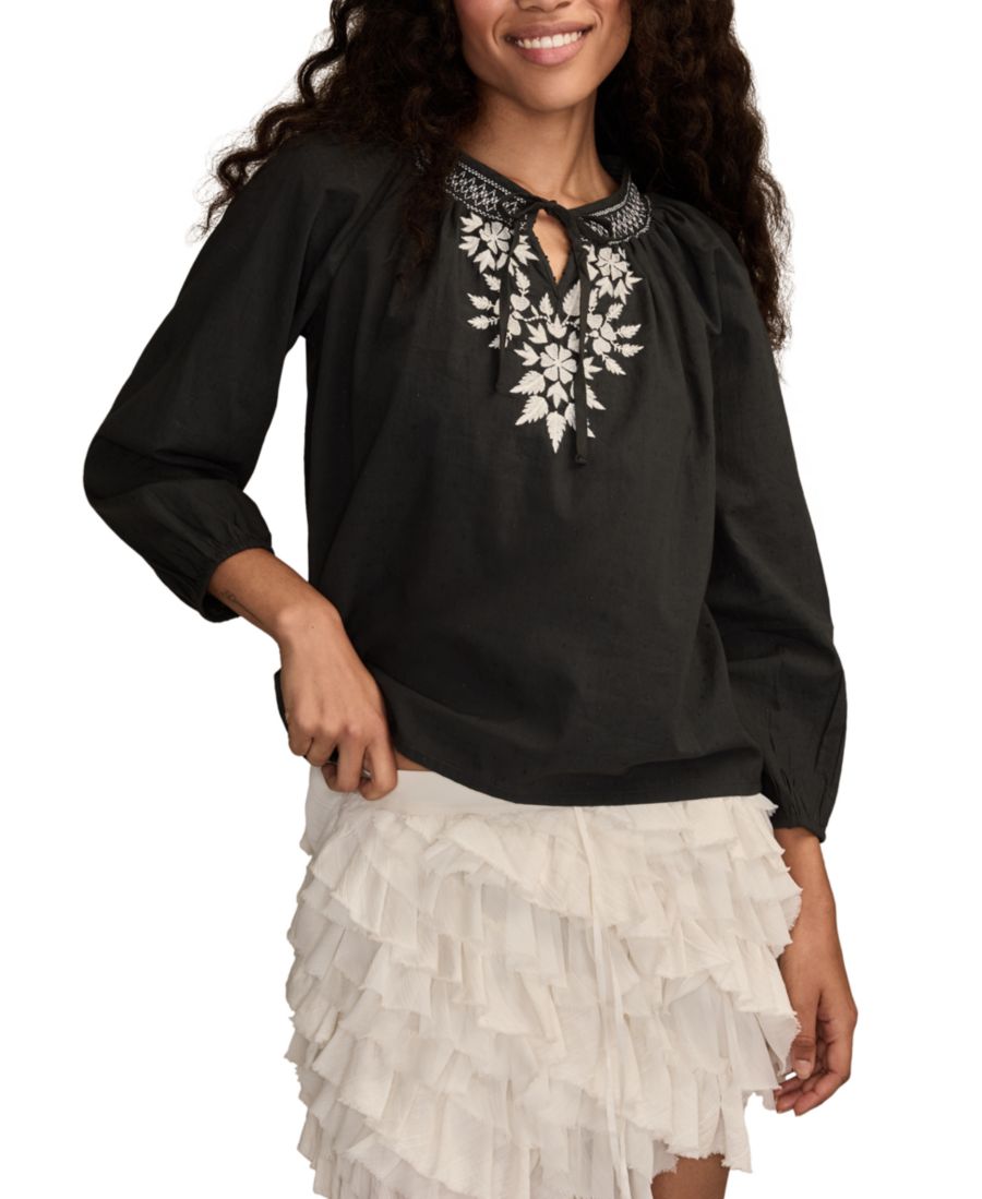 Женская крестьянская блузка Shine с рукавами 3/4 Lucky Brand, Raven
Женская крестьянская блузка Shine с рукавами 3/4 Lucky Brand, Raven