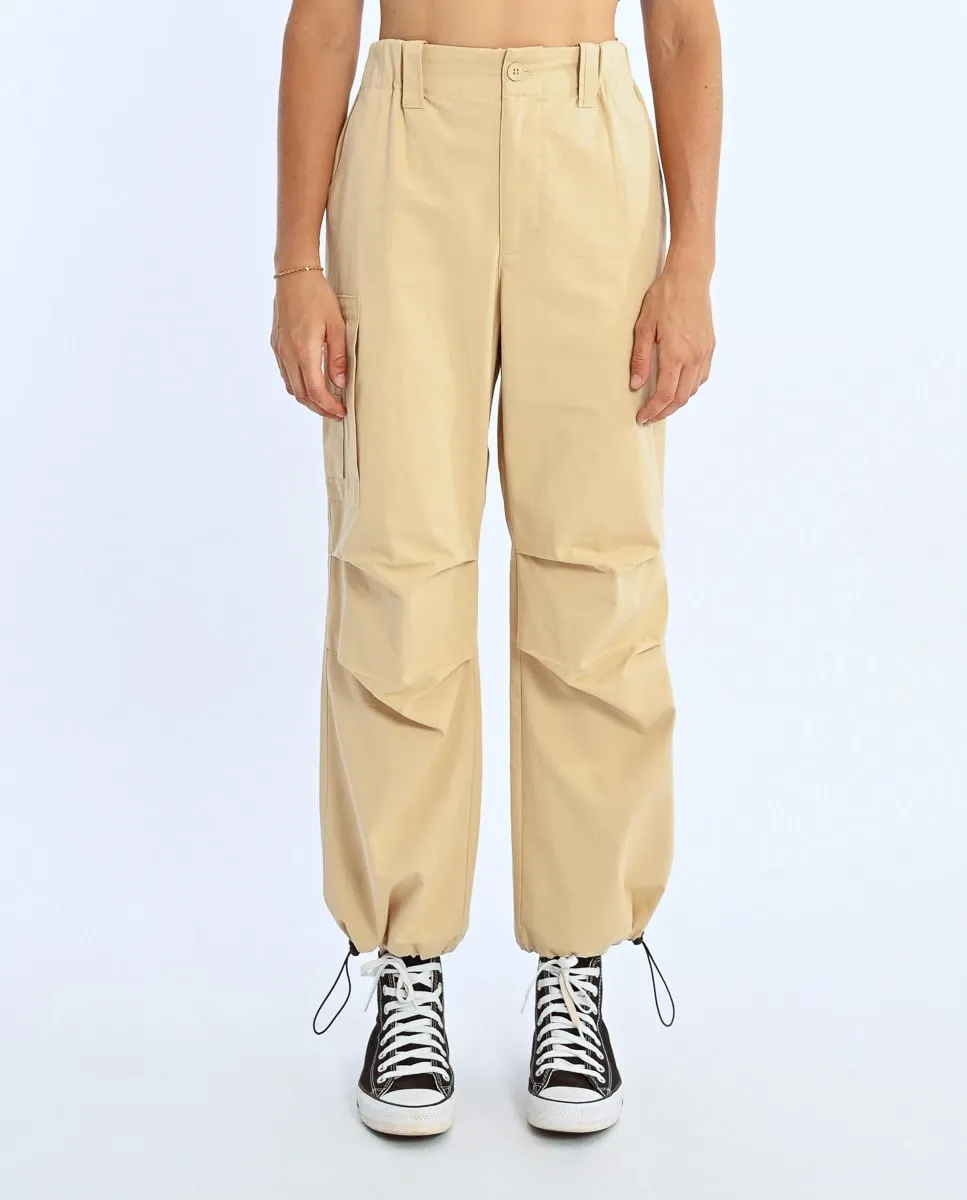 Женские длинные брюки в военном стиле Lili Sidonio, бежевый
Женские длинные брюки в военном стиле Lili Sidonio, бежевый