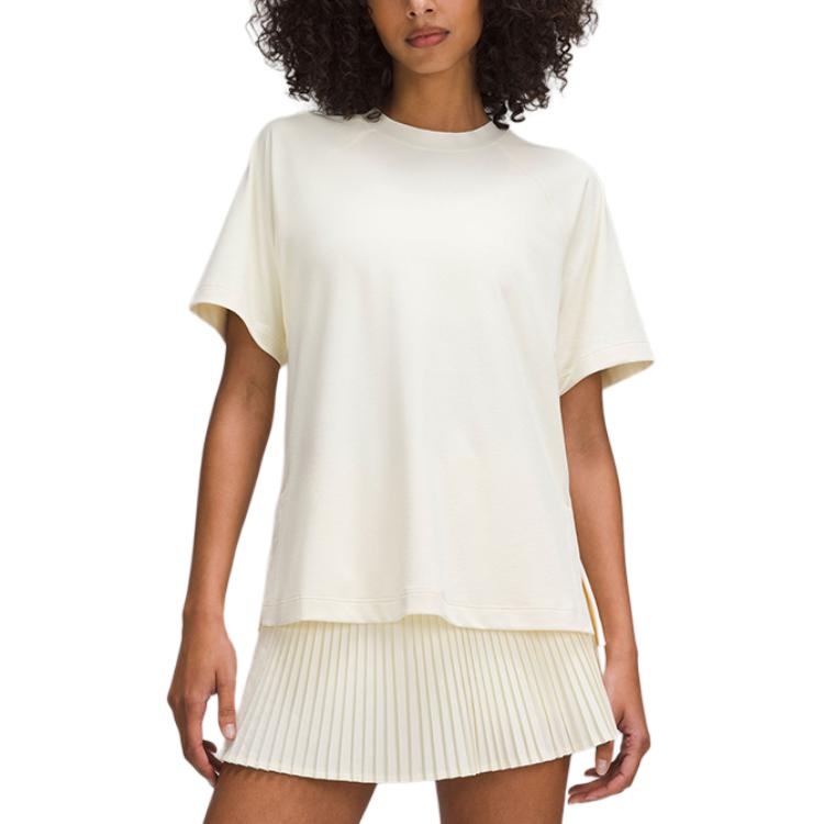 Футболка с разрезом на спине Lululemon, белый/белый
Футболка с разрезом на спине Lululemon, белый/белый