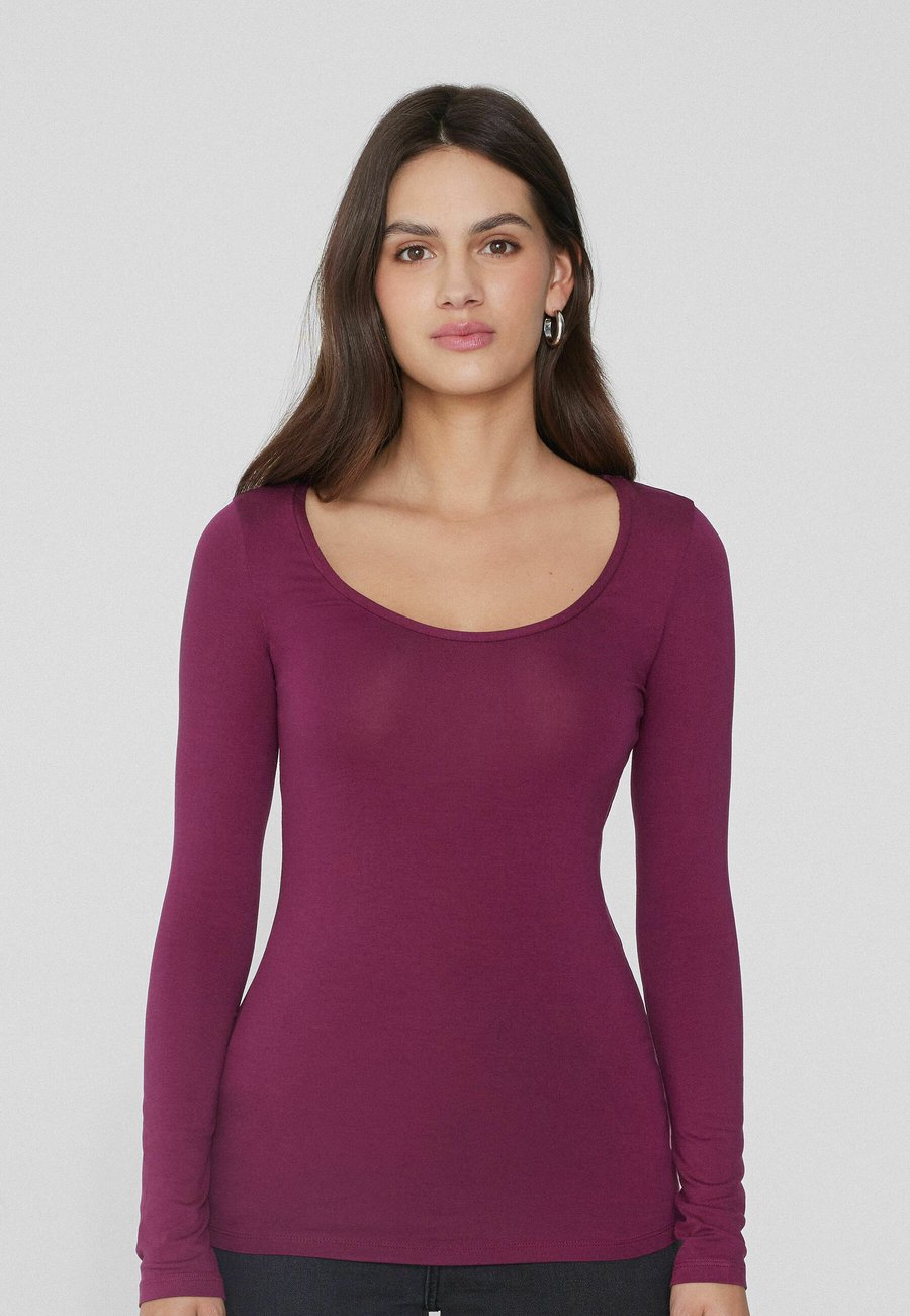 Топ Tezenis RUND AUSSCHNITT , Red/Bordeaux
Топ Tezenis RUND AUSSCHNITT , Red/Bordeaux