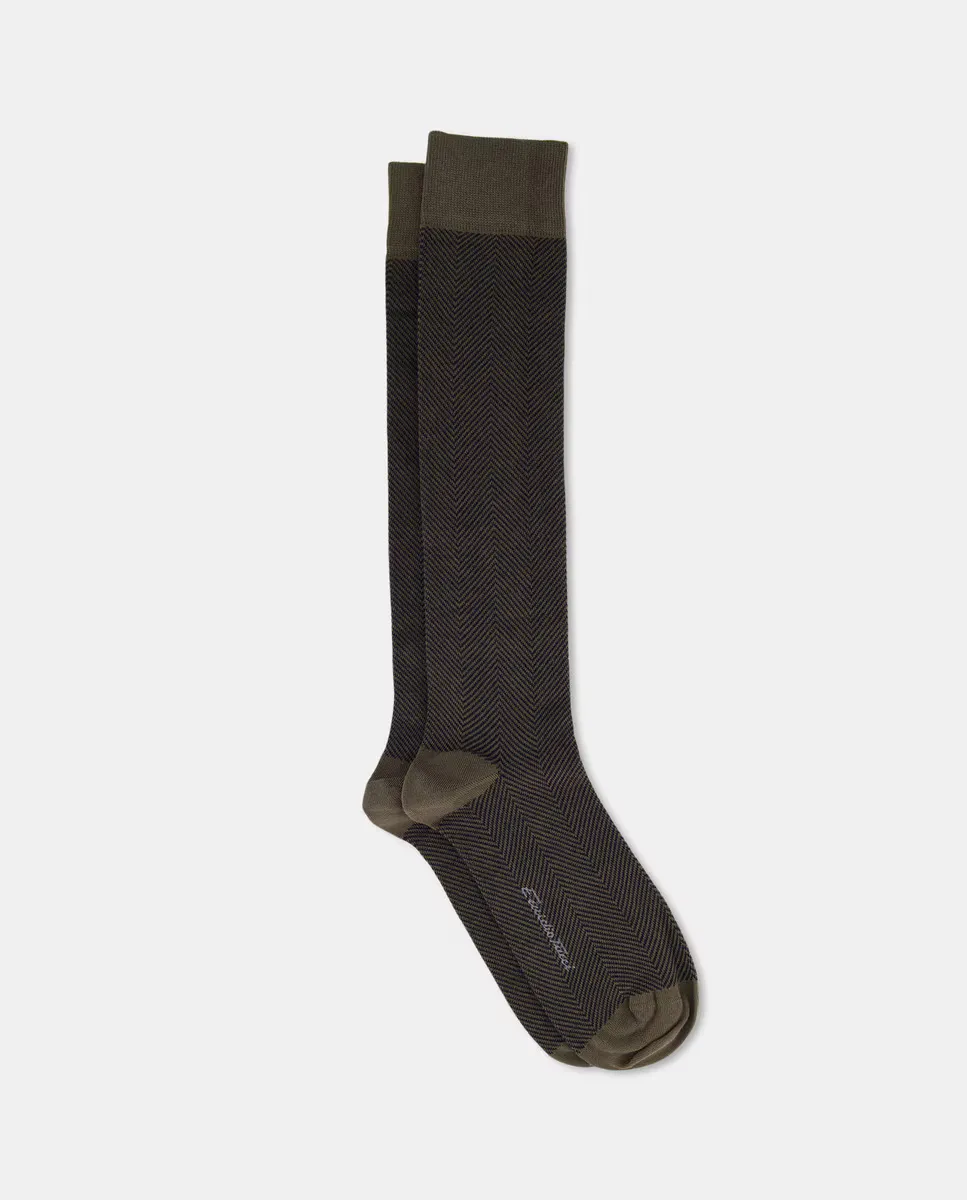 Мужские высокие носки с узором «ёлочка» Emidio Tucci, цвет Kaki
Мужские высокие носки с узором «ёлочка» Emidio Tucci, цвет Kaki