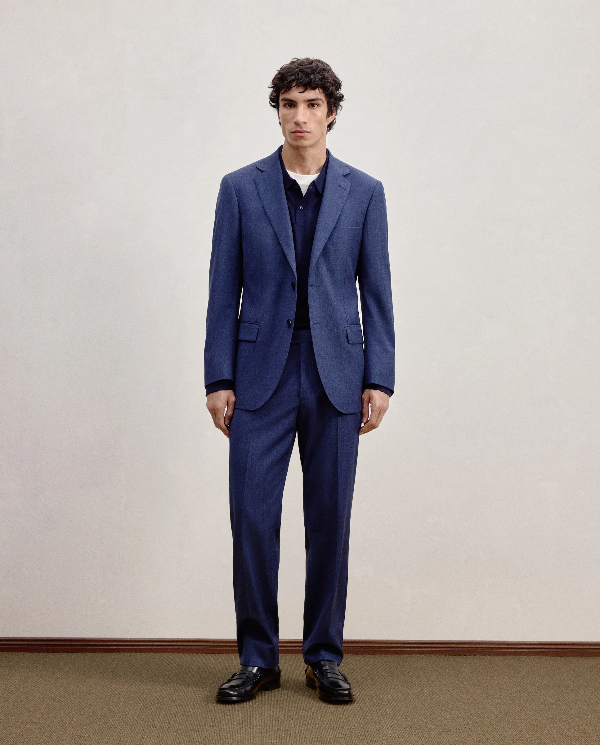 Мужской костюм с микрорисунком, пригодный для стирки Dustin, темно-синий
Мужской костюм с микрорисунком, пригодный для стирки Dustin, темно-синий