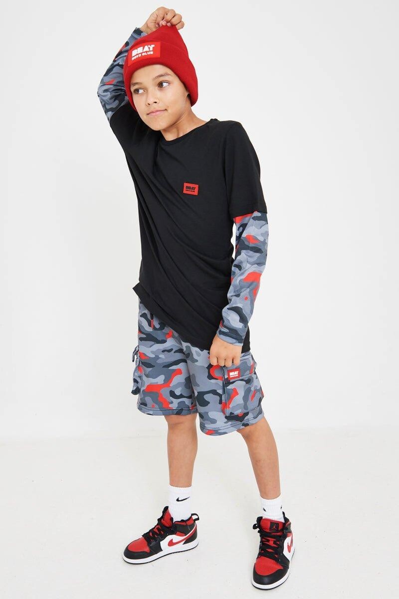 Футболка с длинными рукавами и камуфляжным принтом Doublo Beat Boyz Club, черный
Футболка с длинными рукавами и камуфляжным принтом Doublo Beat Boyz Club, черный