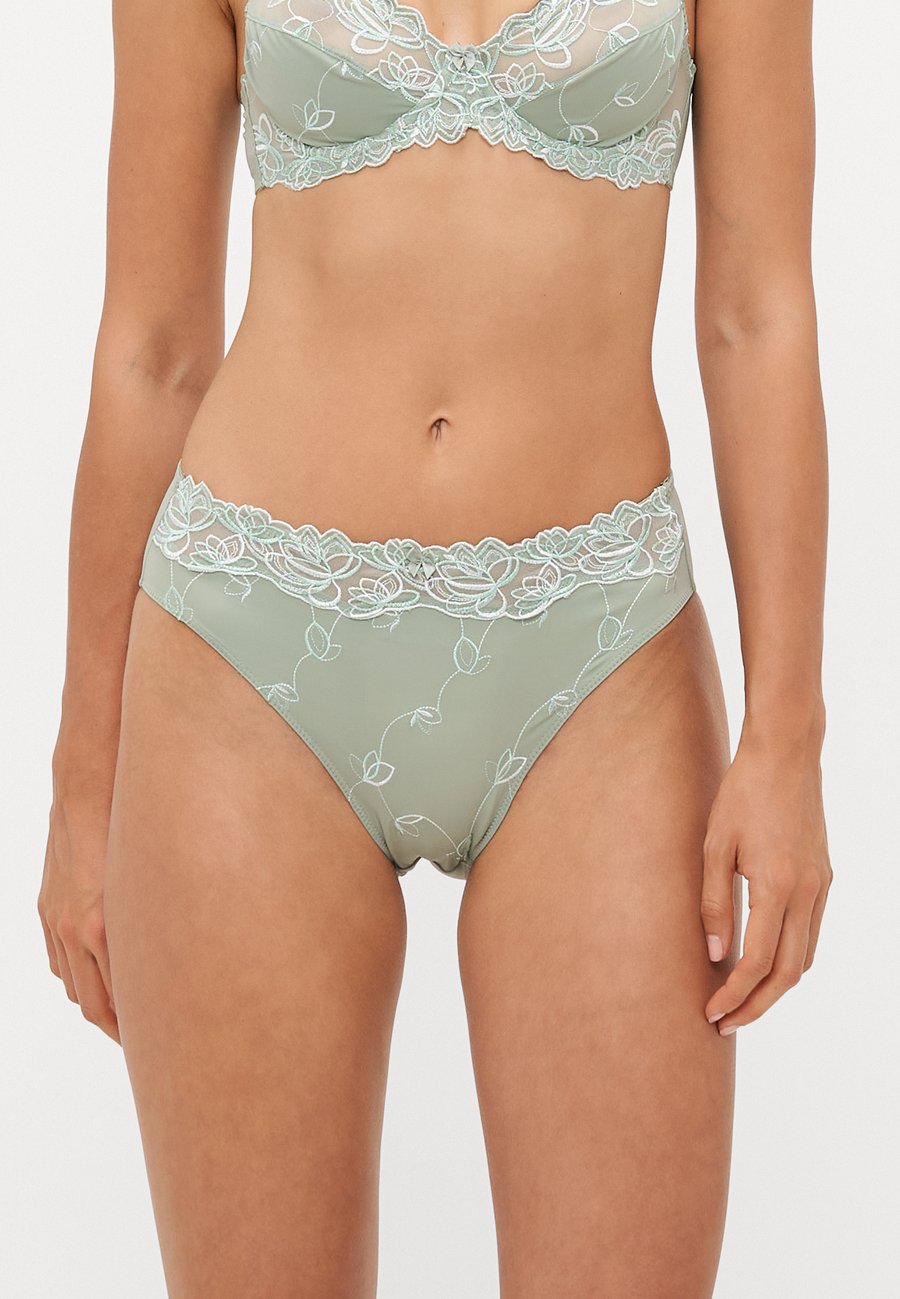 Брифы Hunkemöller DIVA RIO , Iceberg Green/Mint
Брифы Hunkemöller DIVA RIO , Iceberg Green/Mint