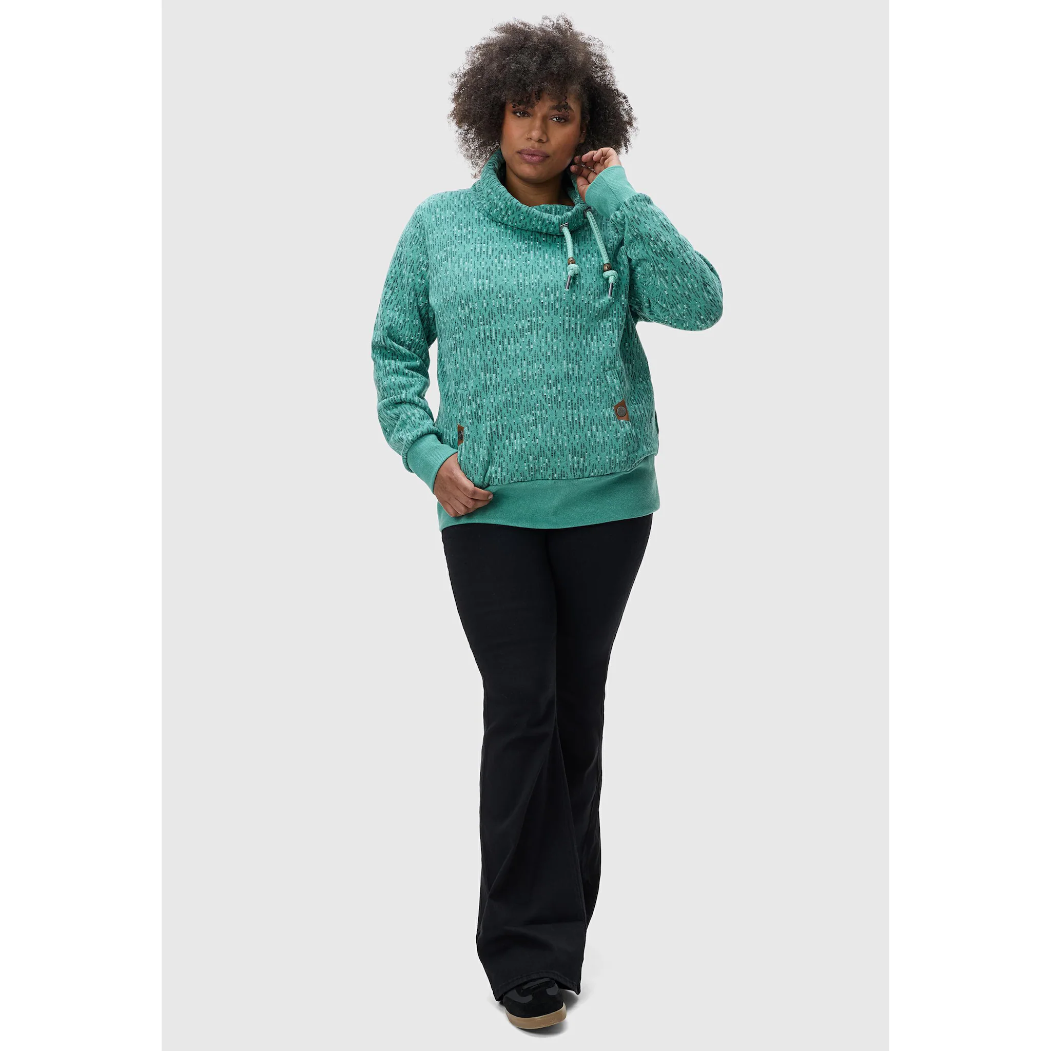 Свитер с высоким воротником Ragwear "Rylie Print Plus", модный женский свитер с капюшоном на шнурах, мятный
Свитер с высоким воротником Ragwear "Rylie Print Plus", модный женский свитер с капюшоном на шнурах, мятный