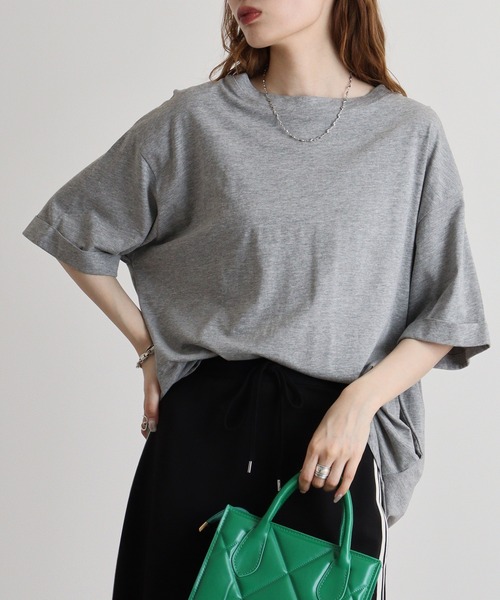 Футболка свободного кроя с закатывающимися рукавами до локтя AtONE
Футболка свободного кроя с закатывающимися рукавами до локтя AtONE