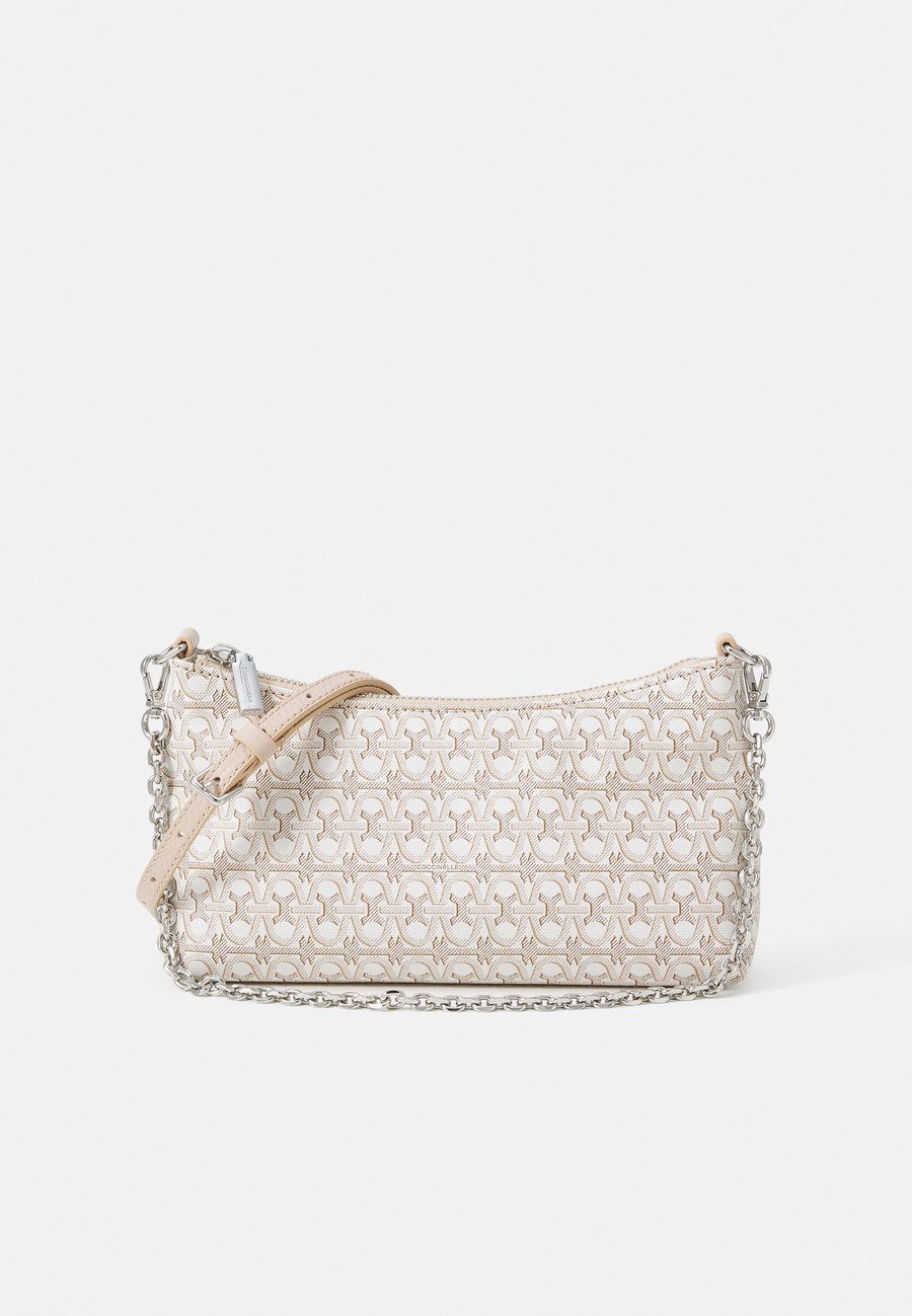 Сумка Coccinelle AURA , Blanc/Roset/White
Сумка Coccinelle AURA , Blanc/Roset/White