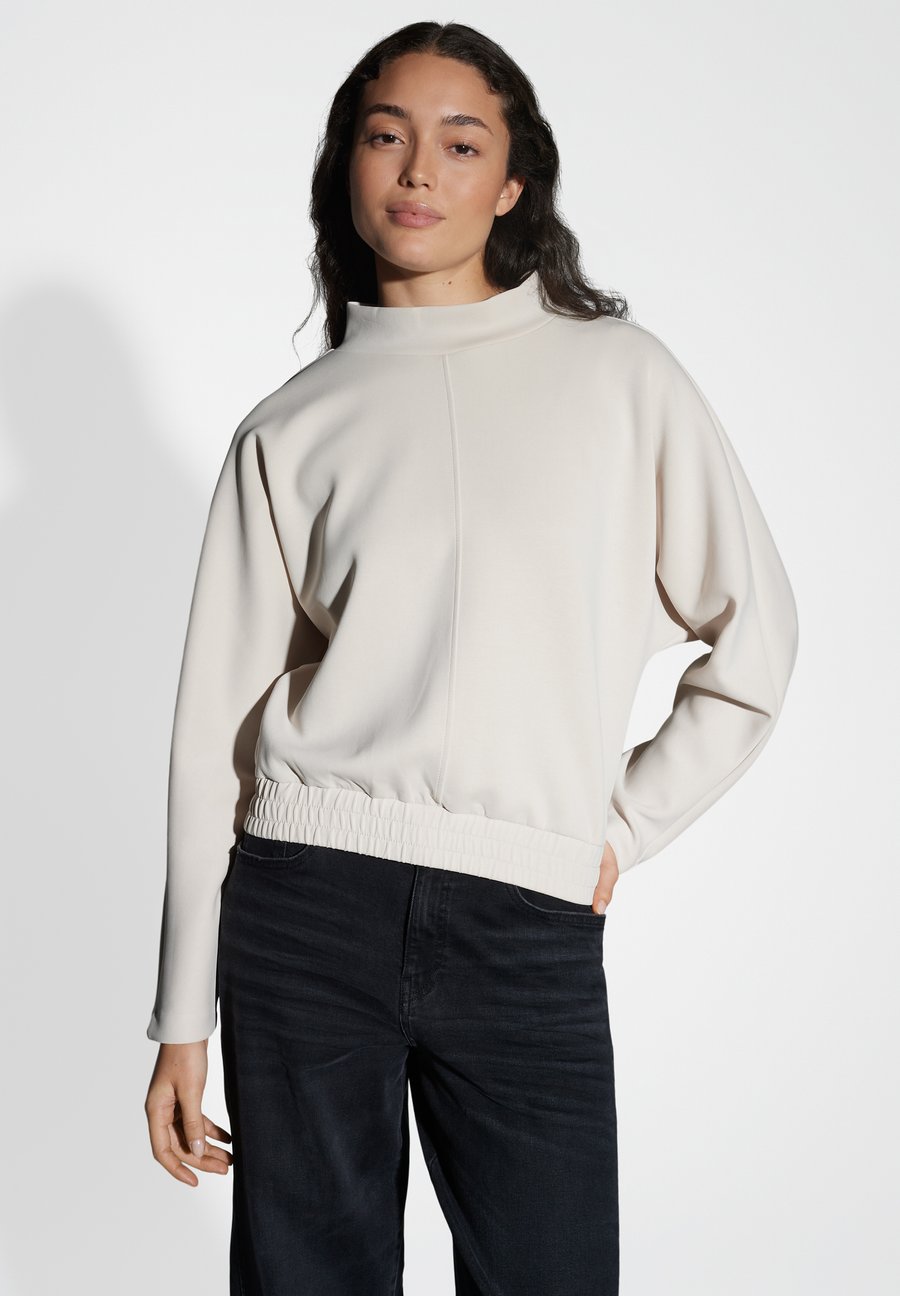 Толстовка OPUS WIDE FIT, Ivory/Beige
Толстовка OPUS WIDE FIT, Ivory/Beige