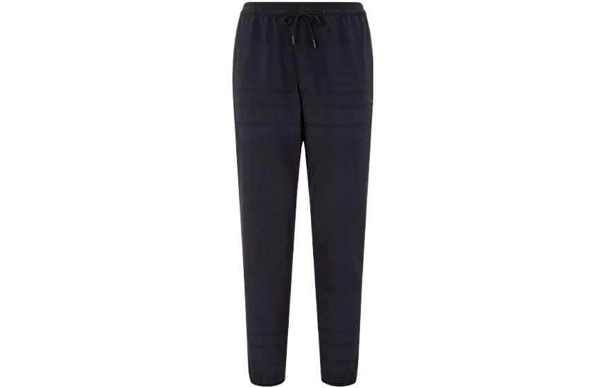 Вязаные спортивные штаны мужские черные HOKA ONE ONE
Вязаные спортивные штаны мужские черные HOKA ONE ONE