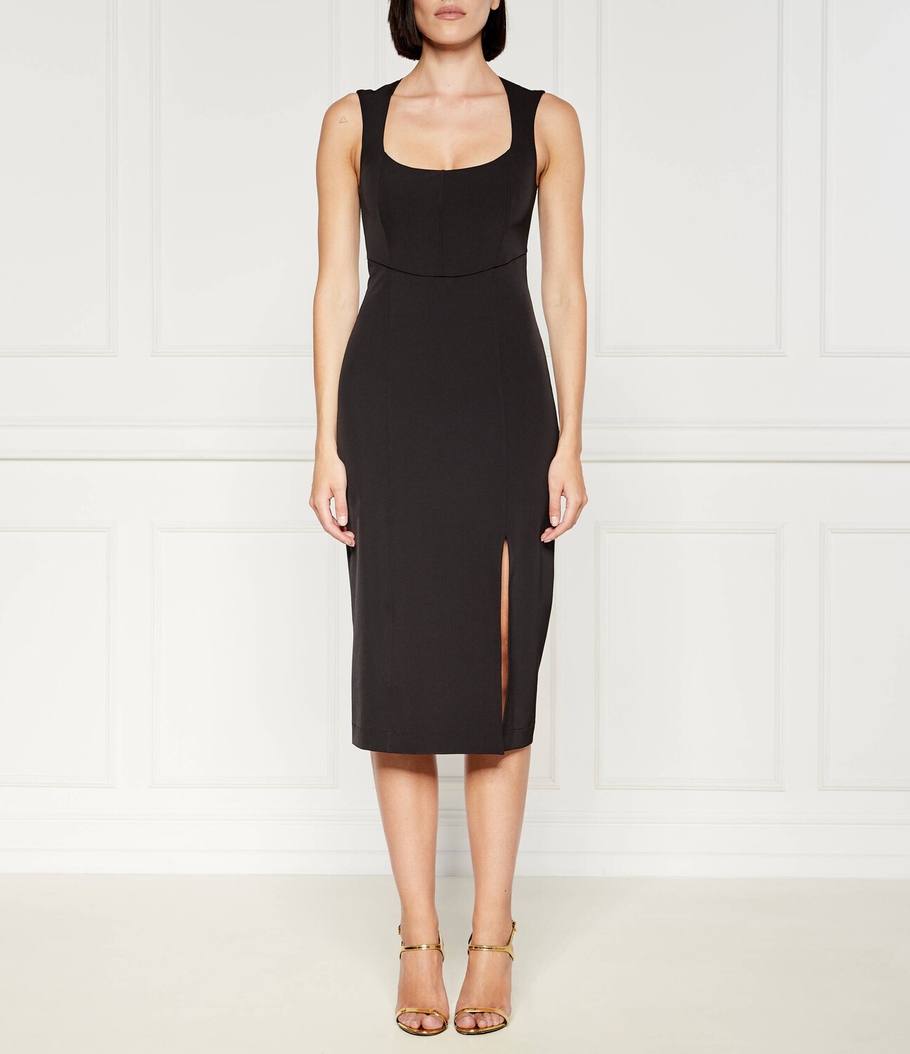 Платье Patrizia Pepe, черный
Платье Patrizia Pepe, черный