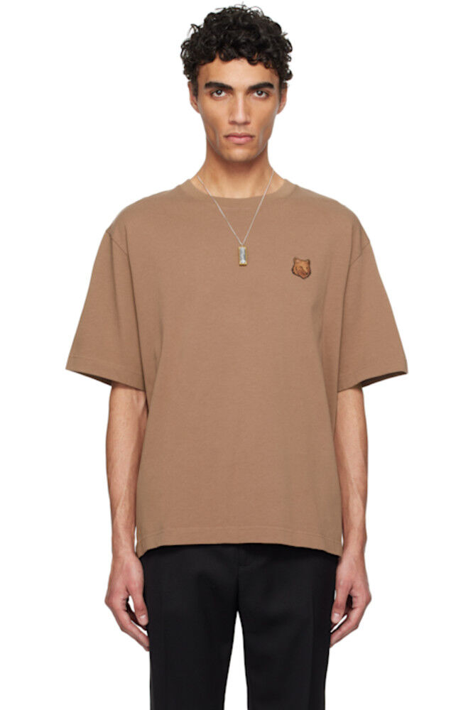 Футболка большого размера с коричневой нашивкой в виде головы лисы Maison Kitsuné
Футболка большого размера с коричневой нашивкой в виде головы лисы Maison Kitsuné