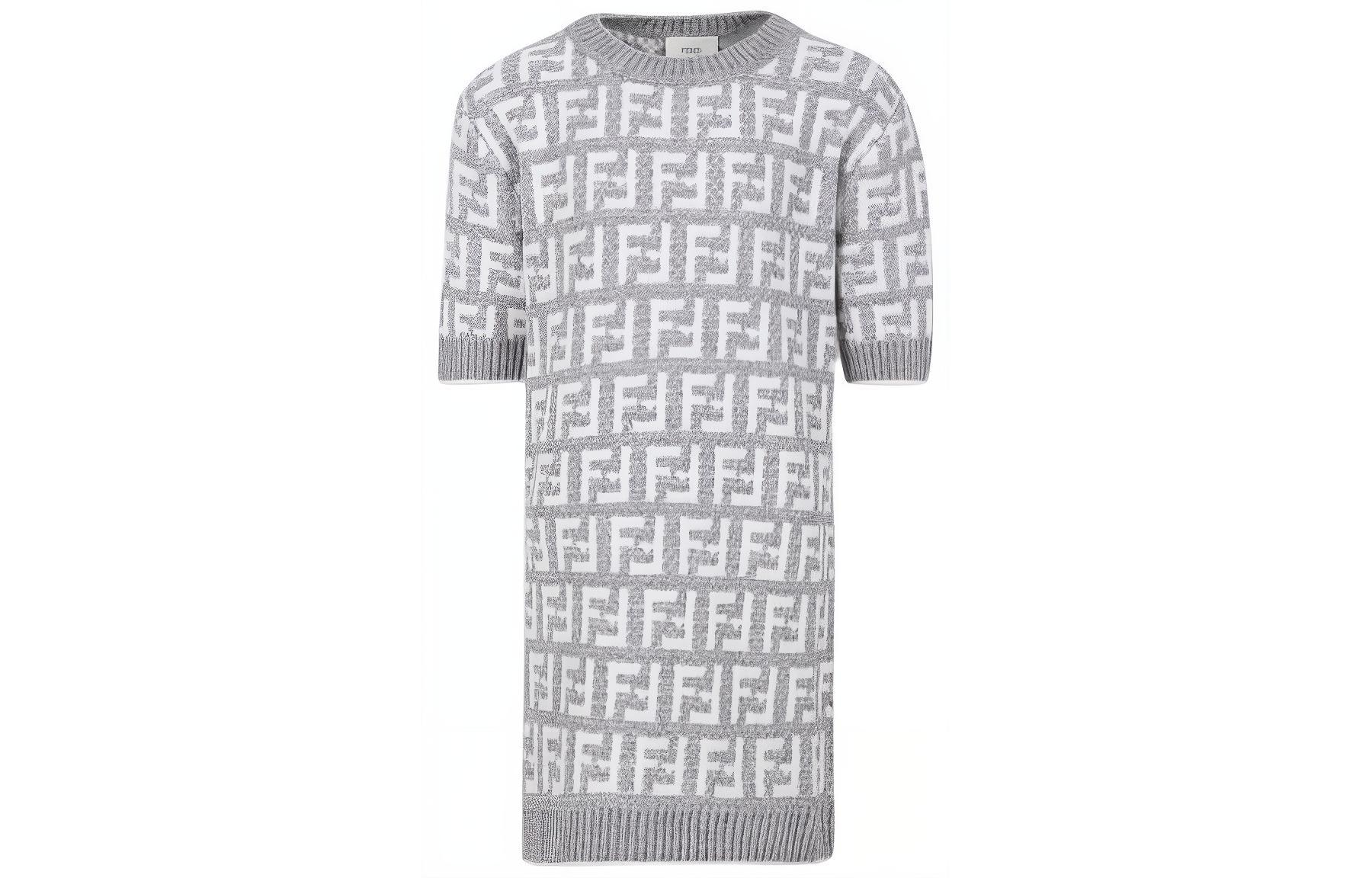 Детский свитер FENDI, серый
Детский свитер FENDI, серый