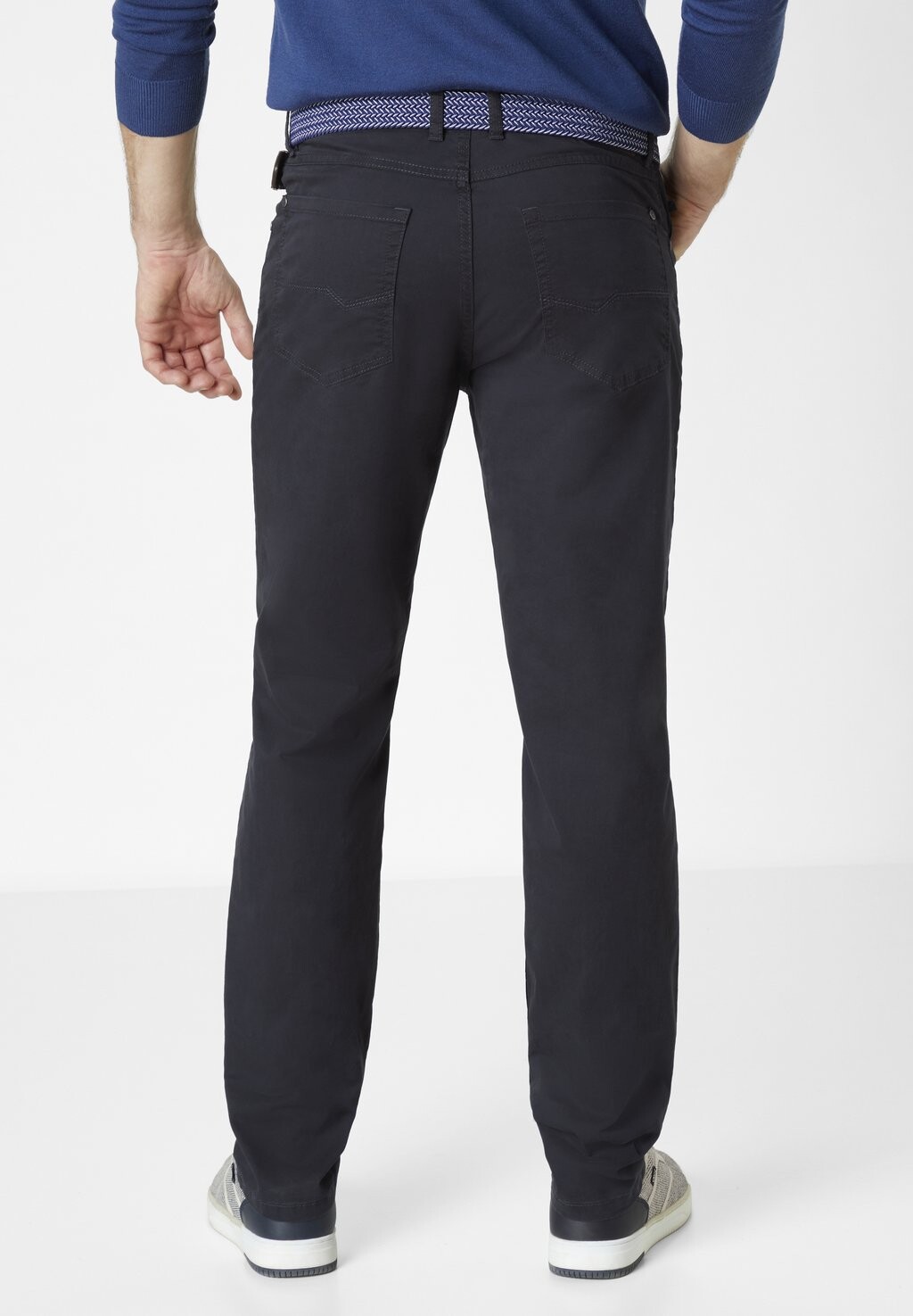 Брюки MONTREAL 5-POCKET MIT ELASTISCHEM BUND Redpoint, темно-синий
Брюки MONTREAL 5-POCKET MIT ELASTISCHEM BUND Redpoint, темно-синий