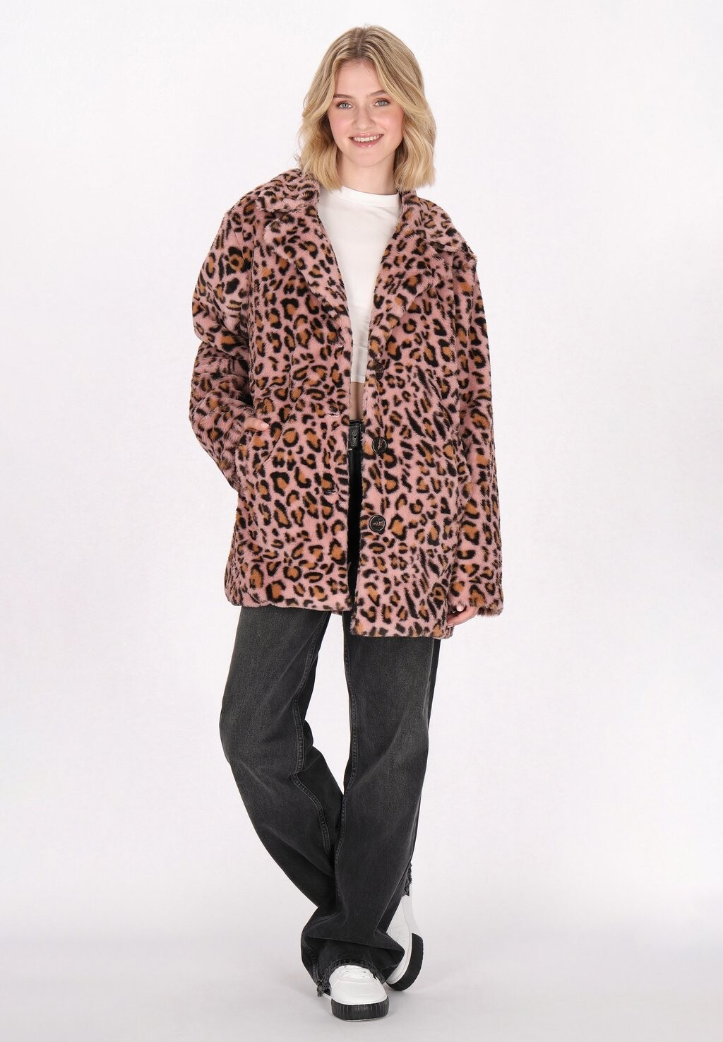 Зимнее пальто myMo, розовый
Зимнее пальто myMo, розовый