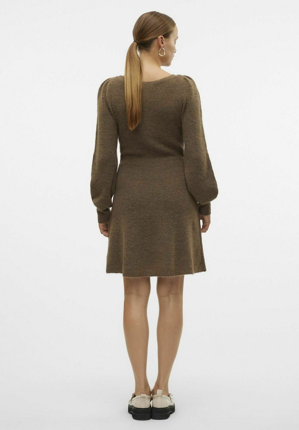 Платье-джемпер VMFLAVOUR Vero Moda, бежевый
Платье-джемпер VMFLAVOUR Vero Moda, бежевый