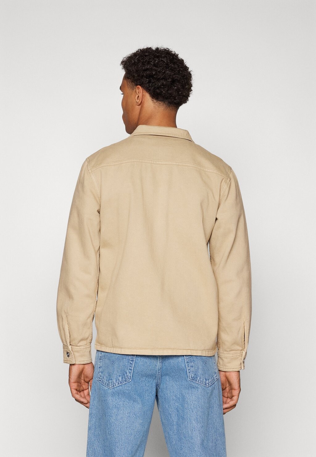 Джинсовая куртка Lacoste, бежевый
Джинсовая куртка Lacoste, бежевый