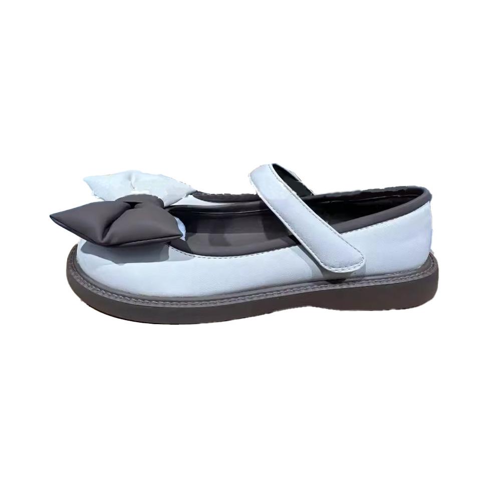 Нескользящие и дышащие низкие детские кожаные туфли для детей от 3 до 7 лет BALABALA, экрю
Нескользящие и дышащие низкие детские кожаные туфли для детей от 3 до 7 лет BALABALA, экрю