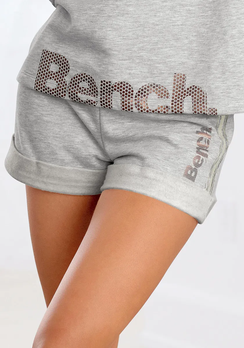Bench Шорты для отдыха с полосатым поясом, одежда для отдыха, костюм для отдыха, цвет Grau-Meliert
Bench Шорты для отдыха с полосатым поясом, одежда для отдыха, костюм для отдыха, цвет Grau-Meliert