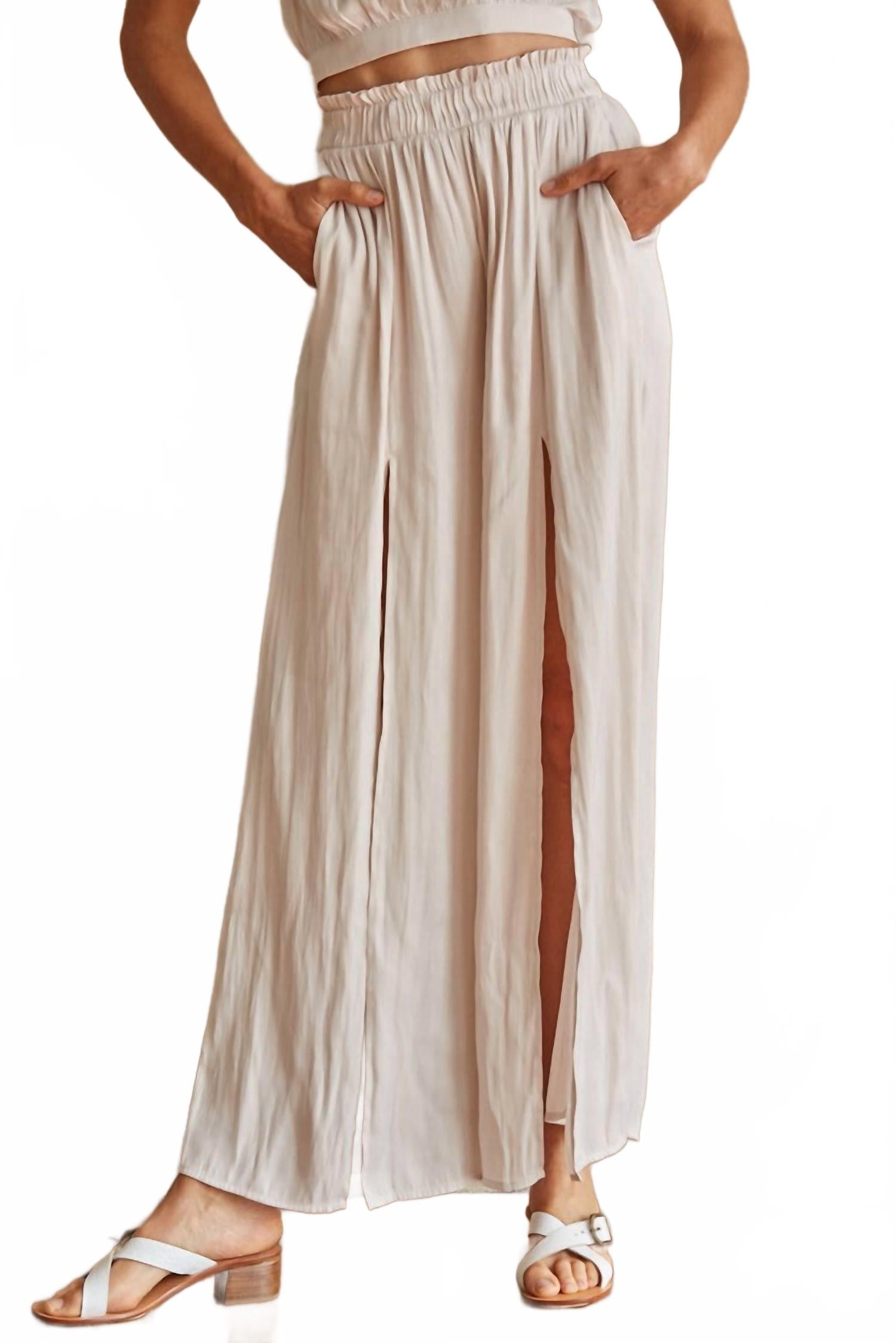 Жемчужные атласные брюки с разрезом By Together, Pearl
Жемчужные атласные брюки с разрезом By Together, Pearl