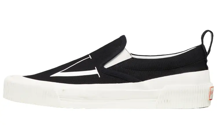 Мужская обувь для скейтбординга Valentino VLTN, Черный, Мужская обувь для скейтбординга Valentino VLTN
Мужская обувь для скейтбординга Valentino VLTN, Черный, Мужская обувь для скейтбординга Valentino VLTN