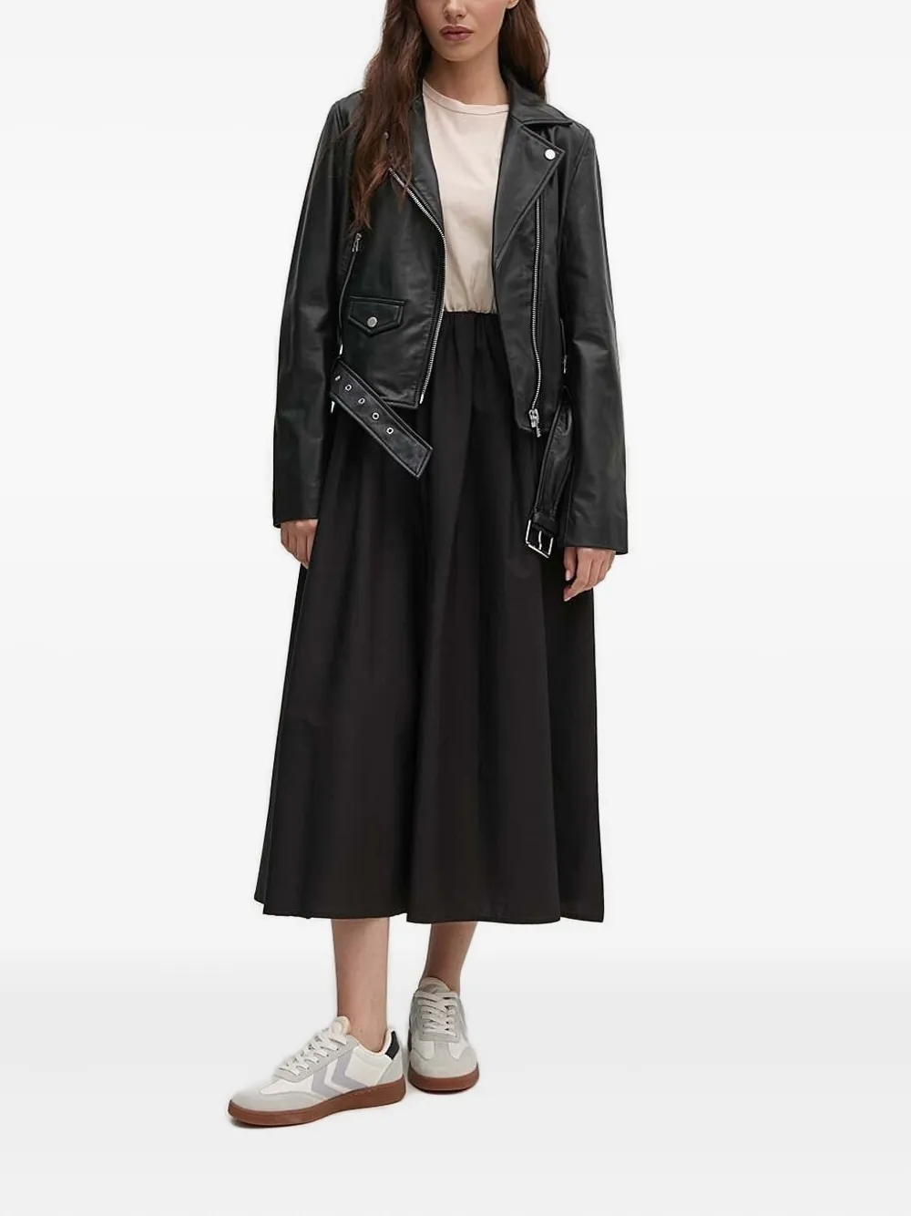 Платье миди с эластичным поясом и сборками Sandro Ferrone, черный
Платье миди с эластичным поясом и сборками Sandro Ferrone, черный