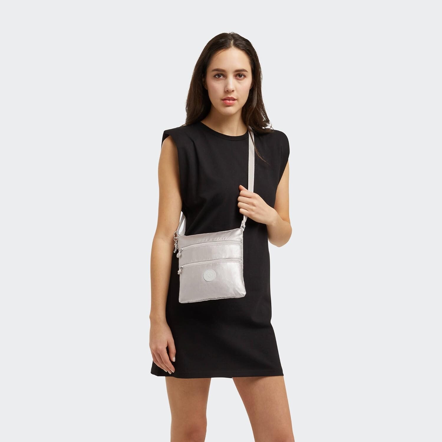 Женская мини-сумка Keiko Kipling, легкая регулируемая сумка, прочная сумка через плечо на ремне, металлическое свечение, 8 Д X 9 В X 1,25 Г (США)
Женская мини-сумка Keiko Kipling, легкая регулируемая сумка, прочная сумка через плечо на ремне, металлическое свечение, 8 Д X 9 В X 1,25 Г (США)