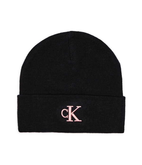 Кепка Calvin Klein Jeans с вышитой монограммой, черный
Кепка Calvin Klein Jeans с вышитой монограммой, черный