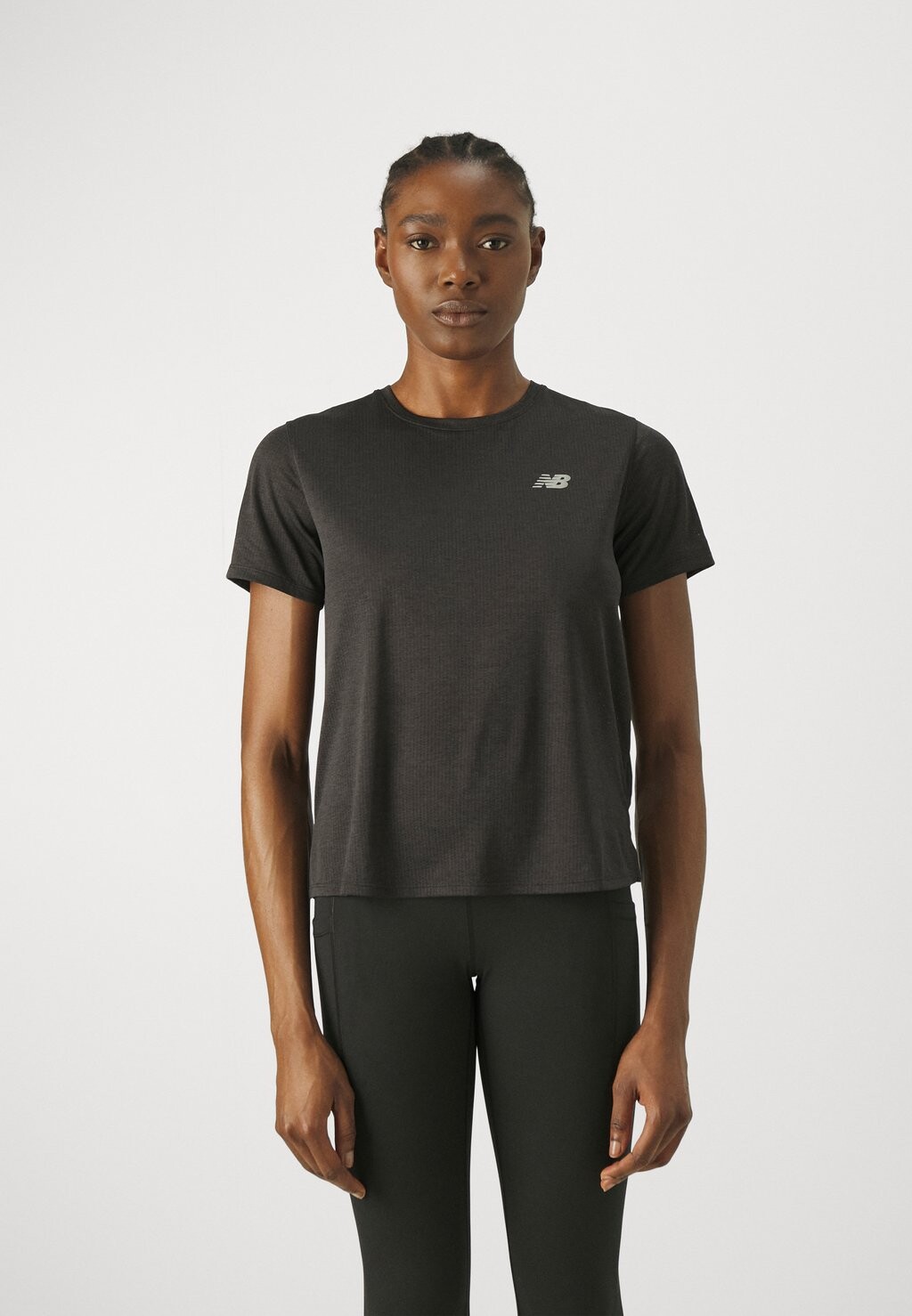 Спортивная футболка Athletics Short Sleeve New Balance, цвет black heather
Спортивная футболка Athletics Short Sleeve New Balance, цвет black heather