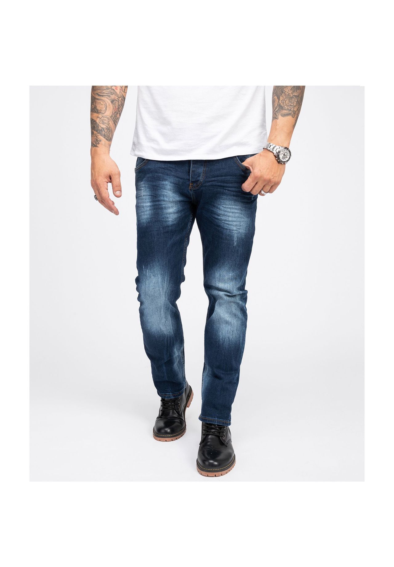 Джинсы стандартного кроя, потертый вид Rock Creek, темно-синий
Джинсы стандартного кроя, потертый вид Rock Creek, темно-синий