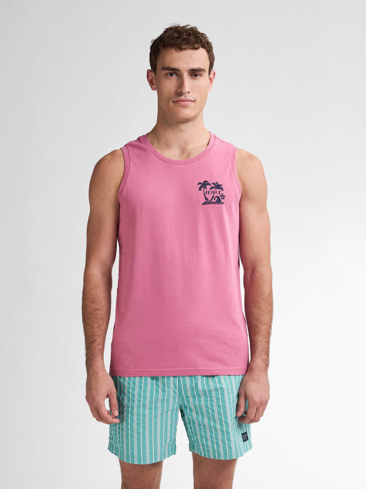 Футболка Petrol Industries, красный
Футболка Petrol Industries, красный