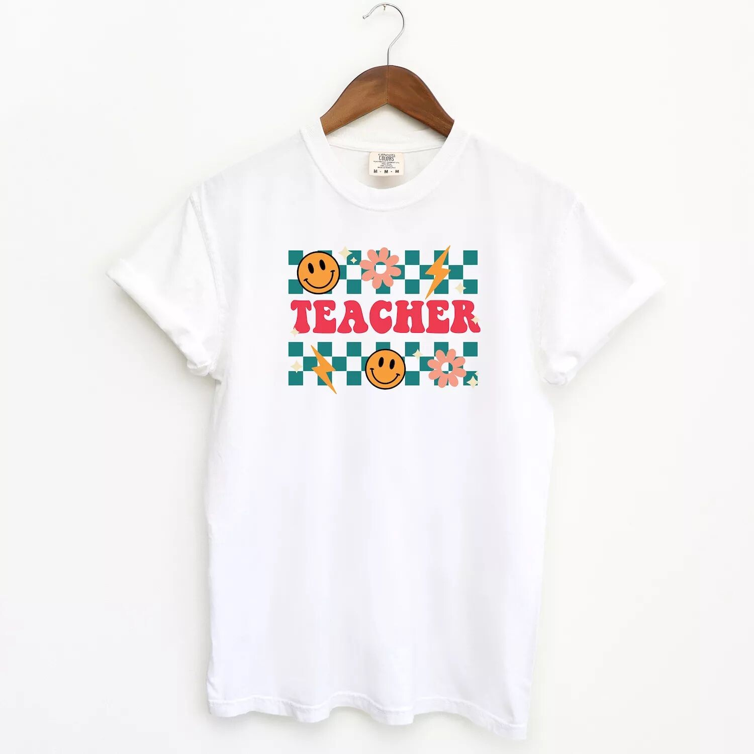 Футболки в клетку в стиле ретро «Учитель», окрашенные в одежду Simply Sage Market
Футболки в клетку в стиле ретро «Учитель», окрашенные в одежду Simply Sage Market