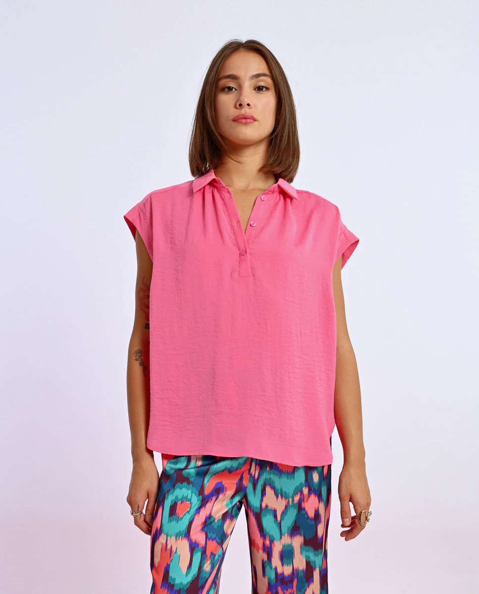 Женский топ с короткими рукавами и воротником-стойкой Lili Sidonio, розовый
Женский топ с короткими рукавами и воротником-стойкой Lili Sidonio, розовый