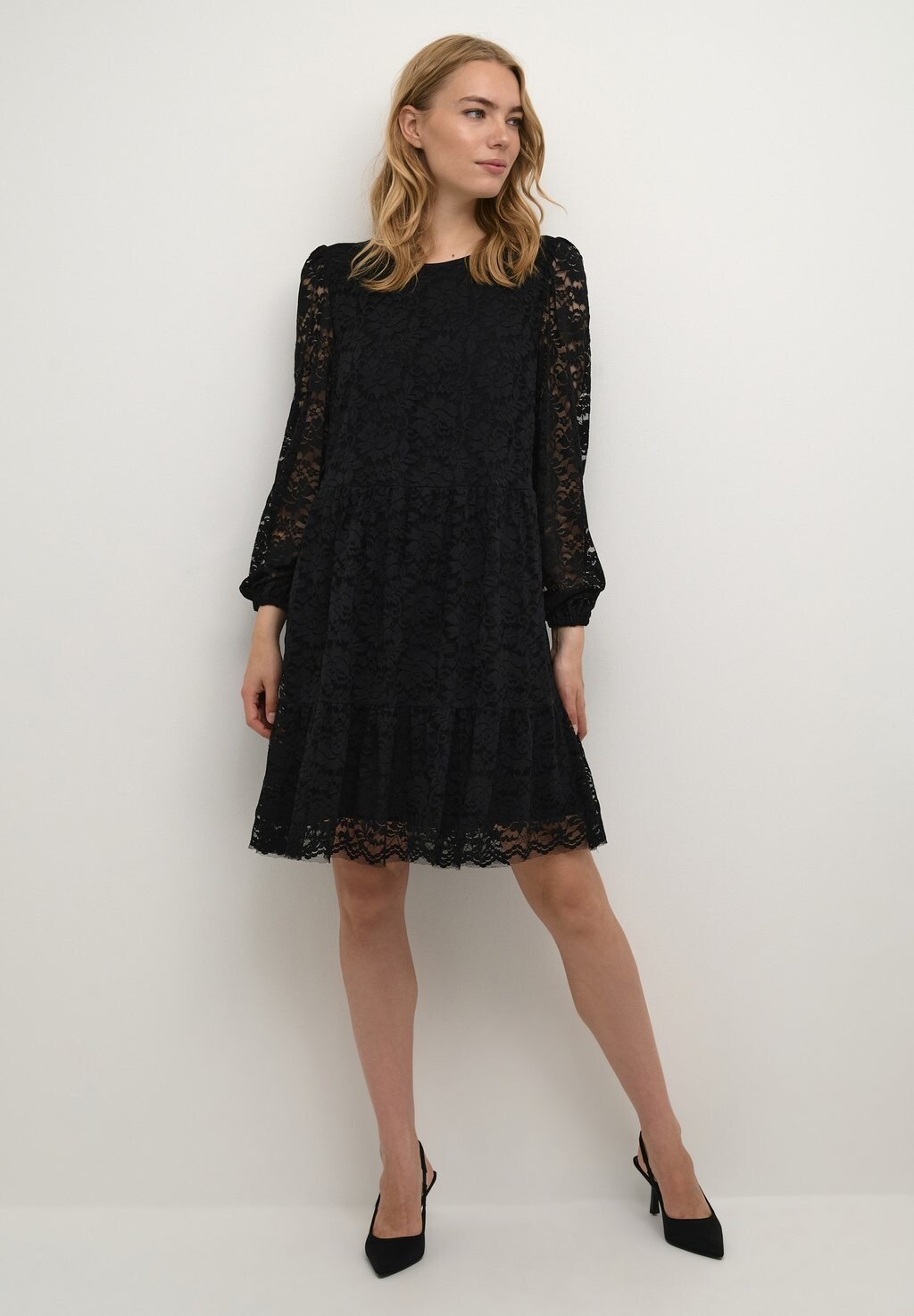 Элегантное платье Cramalie Cream, цвет pitch black
Элегантное платье Cramalie Cream, цвет pitch black