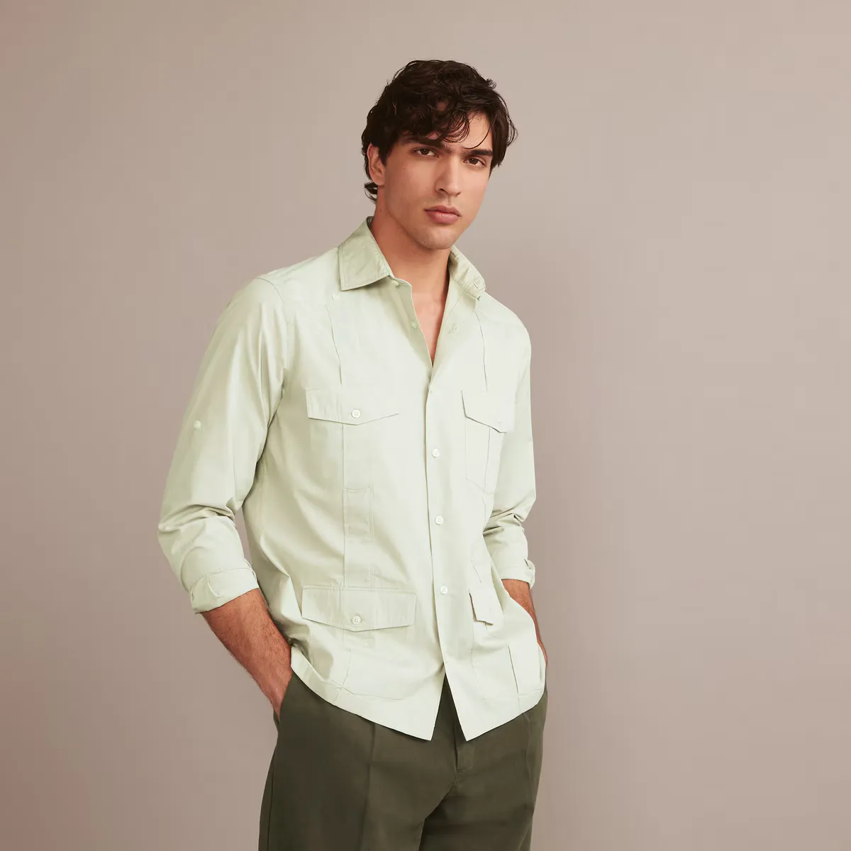 Мужская рубашка из хлопка гуаябера Verhunt, бежевый
Мужская рубашка из хлопка гуаябера Verhunt, бежевый