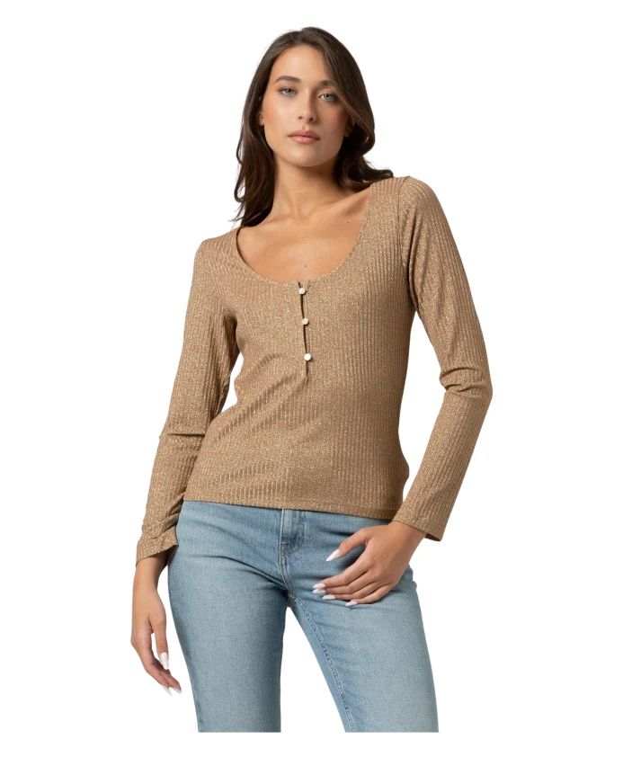 Стильный повседневный топ с ребристой текстурой и глубоким вырезом. Kocca, коричневый
Стильный повседневный топ с ребристой текстурой и глубоким вырезом. Kocca, коричневый