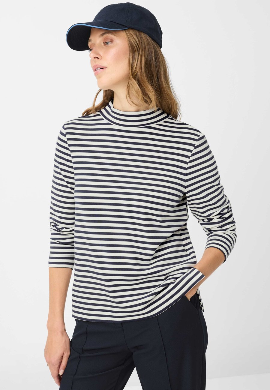 Топ BRAX STYLE BILLY, Midnight Blue/Dark Blue
Топ BRAX STYLE BILLY, Midnight Blue/Dark Blue