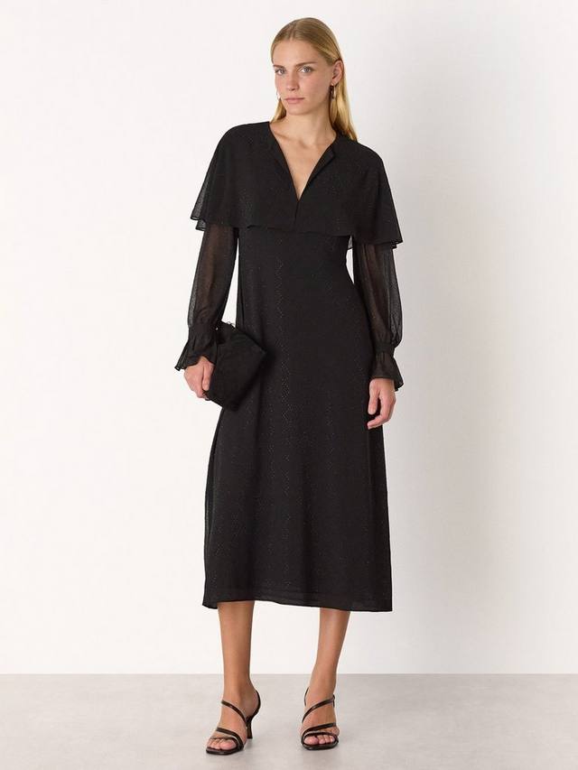 Платье миди с V-образным вырезом и рюшами на кокетке с длинными рукавами Whistles
Платье миди с V-образным вырезом и рюшами на кокетке с длинными рукавами Whistles