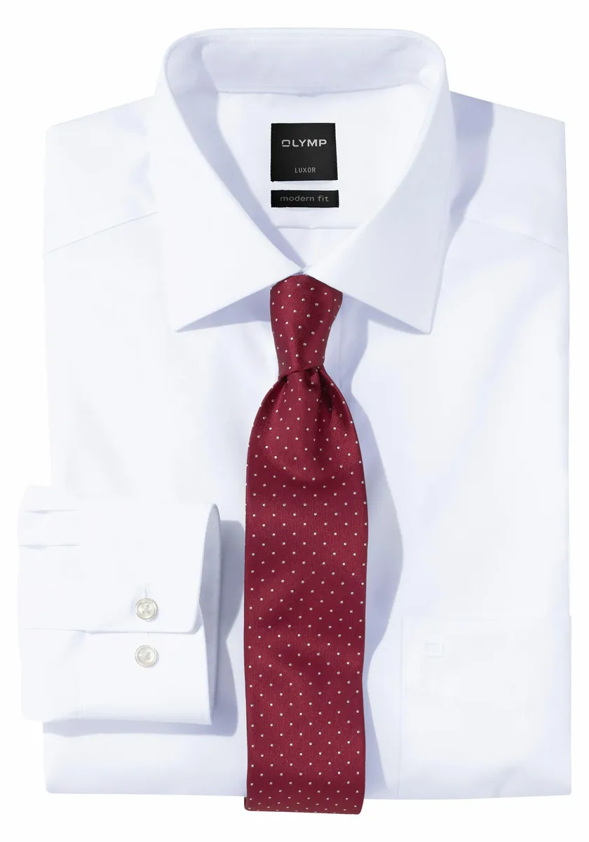Деловая рубашка OLYMP "Luxor Modern Fit", удлиненные рукава, негладкая, с нагрудным карманом, белый
Деловая рубашка OLYMP "Luxor Modern Fit", удлиненные рукава, негладкая, с нагрудным карманом, белый