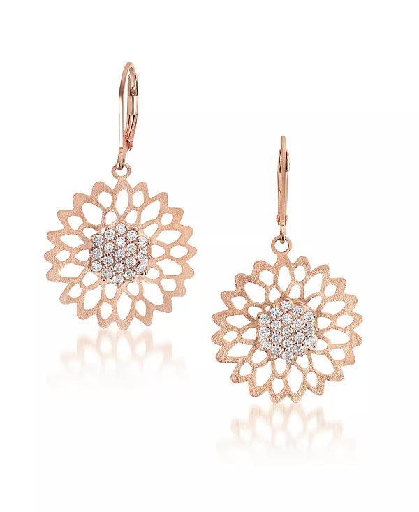 Серьги-Подвески из стерлингового серебра 18 карат с покрытием из розового золота и прозрачными кубическими цирконами в форме цветка Genevive, pink
Серьги-Подвески из стерлингового серебра 18 карат с покрытием из розового золота и прозрачными кубическими цирконами в форме цветка Genevive, pink