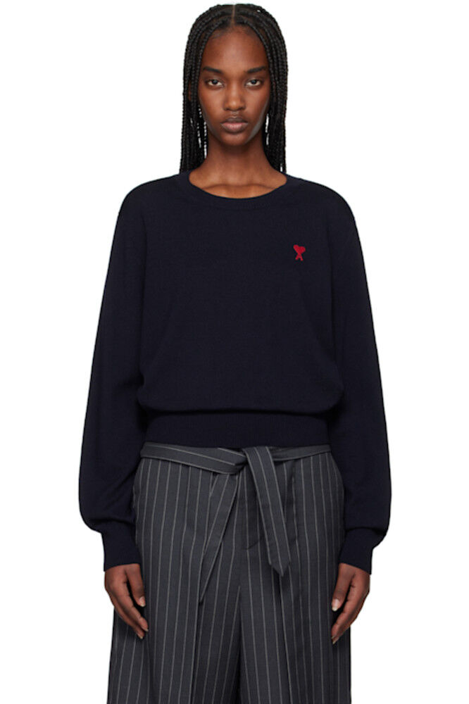 Синий шерстяной свитер Ami de Coeur с круглым вырезом AMI Paris
Синий шерстяной свитер Ami de Coeur с круглым вырезом AMI Paris