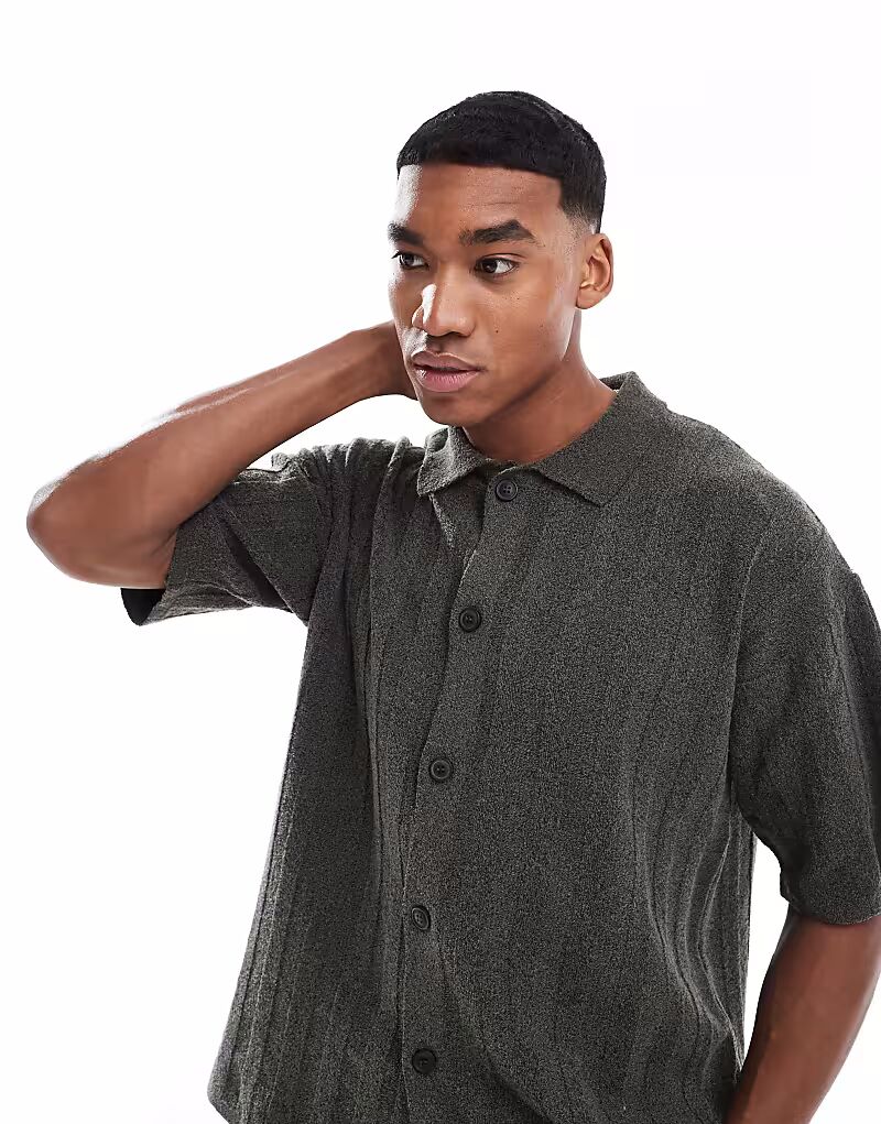 Трикотажная рубашка в рубчик River Island цвета хаки
Трикотажная рубашка в рубчик River Island цвета хаки