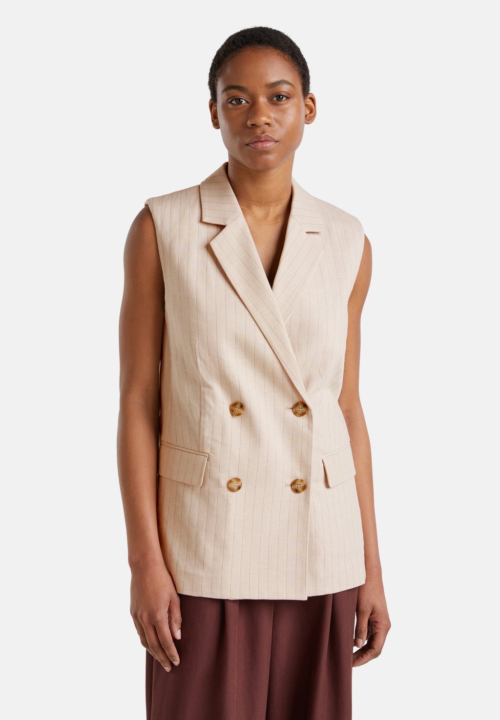 Жилет PINSTRIPED United Colors of Benetton, песочный
Жилет PINSTRIPED United Colors of Benetton, песочный